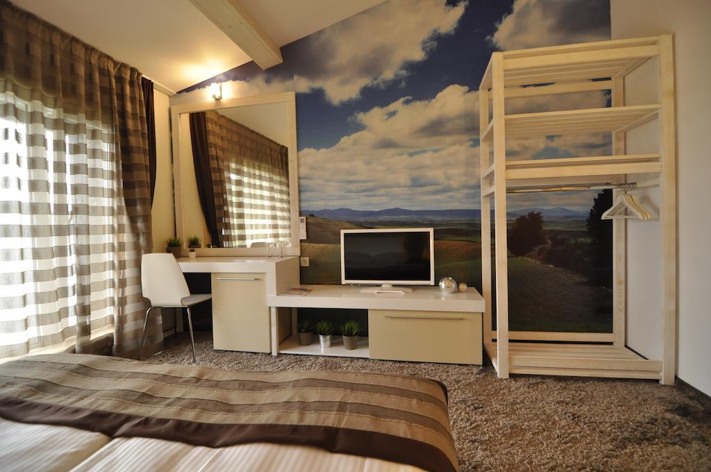 Aparthotel Seasons Glavatarski Han กลาวาตาร์ตซิ ห้อง รูปภาพ