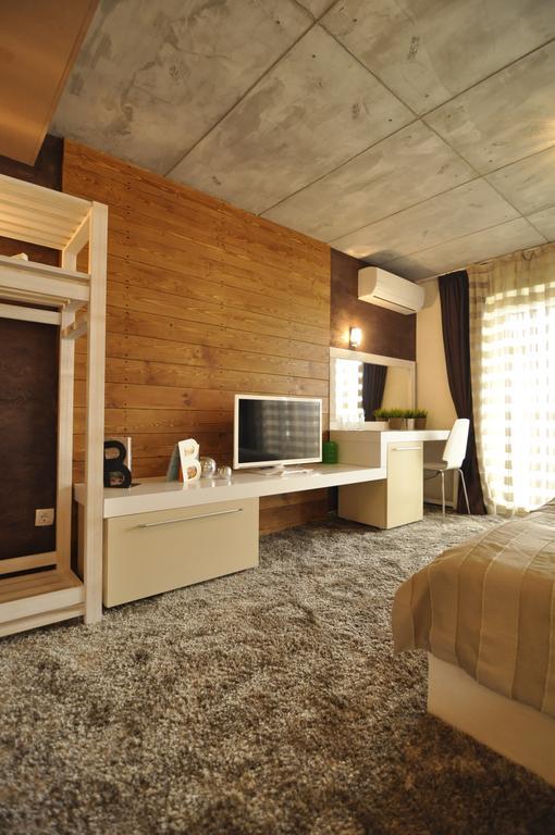 Aparthotel Seasons Glavatarski Han กลาวาตาร์ตซิ ภายนอก รูปภาพ