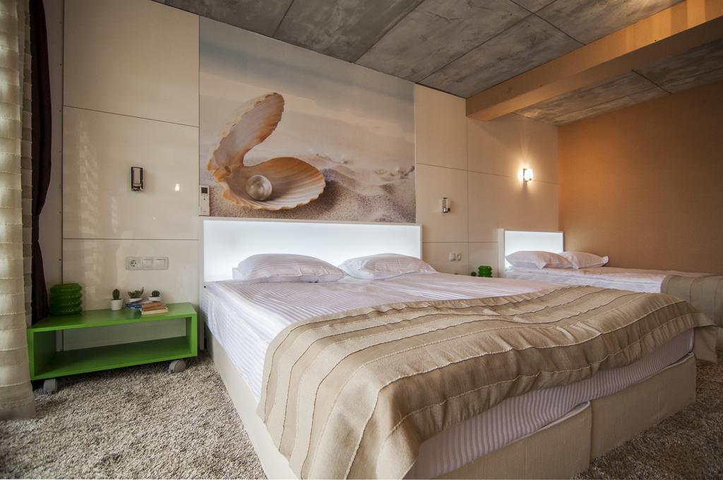 Aparthotel Seasons Glavatarski Han กลาวาตาร์ตซิ ภายนอก รูปภาพ
