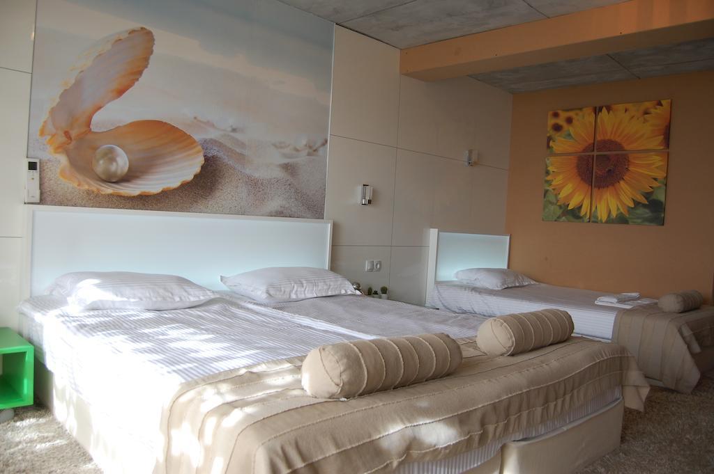 Aparthotel Seasons Glavatarski Han กลาวาตาร์ตซิ ภายนอก รูปภาพ
